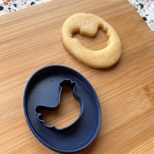 Tojás körvonalú, csibe mintás linzer / sütikiszúró - otthon & életmód - konyhafelszerelés, tálalás - sütés, főzés - sütikiszúró - Meska.hu