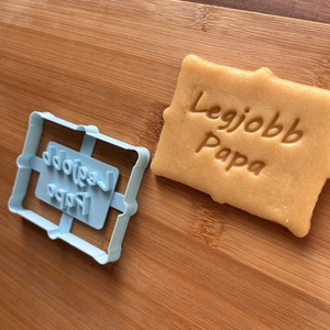 Legjobb Papa feliratos sütikiszúró - otthon & életmód - konyhafelszerelés, tálalás - sütés, főzés - sütikiszúró - Meska.hu