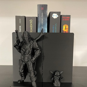 Star Wars - Mandalóri és Baby Yoda könyvtámasz - otthon & életmód - dekoráció - asztal és polc dekoráció - könyvtámasz - Meska.hu