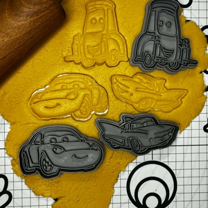 Verdák ihlette sütikiszúró szett - otthon & életmód - konyhafelszerelés, tálalás - sütés, főzés - sütikiszúró - Meska.hu