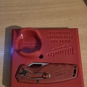 Milwaukee kés és csavarhúzó tartó - kellékek & szerszámok - szerszámok, eszközök - egyéb szerszám, eszköz - Meska.hu