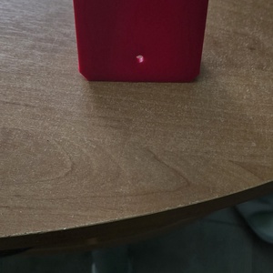 Fali tartó Milwaukee M18 akkumulátorokhoz.  - kellékek & szerszámok - szerszámok, eszközök - egyéb szerszám, eszköz - Meska.hu