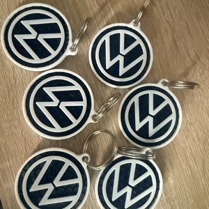 Volkswagen lógó kulcstartó - táska & tok - kulcstartó & táskadísz - kulcstartó - Meska.hu