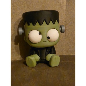 Franky, a Frankenstein figura � 3D nyomtatott vicces asztali kabala forgatható fejjel és mozgatható szemekkel - otthon & életmód - dekoráció - halloween - halloweeni figurák - Meska.hu