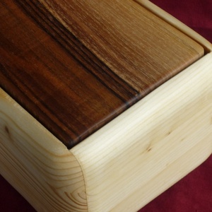 Óriás nyelvű nagyobb résdob hangmintával -  - Meska.hu