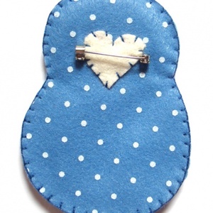 Vivonka - Matrjoska kitűző-Bluebird - ékszer - kitűző és bross - kitűző - Meska.hu