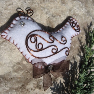 Szerelem rézmadara - kitűző - ékszer - kitűző és bross - Meska.hu