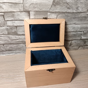 Ékszerdoboz Egzóta betéttel - ékszer - ékszertartó - ékszerdoboz - Meska.hu Ékszerdoboz Egzóta betéttel - ékszer - ékszertartó - ékszerdoboz - Meska.hu