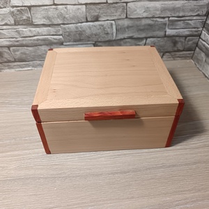 Ékszerdoboz Egzóta élberakással - Meska.hu