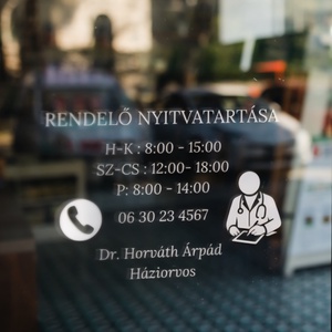 Nyitvatartás matrica orvosi rendelőre - Meska.hu