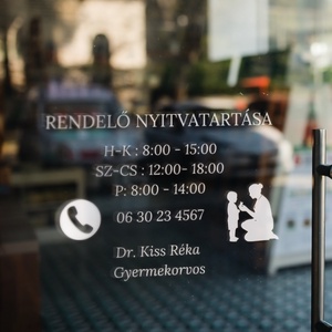 Nyitvatartás matrica gyermekorvosi rendelőre - Meska.hu