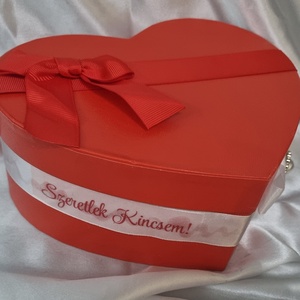 Ballagási csokis virágbox Raffaelloval - otthon & életmód - virágdekoráció - virágok - virágbox - Meska.hu