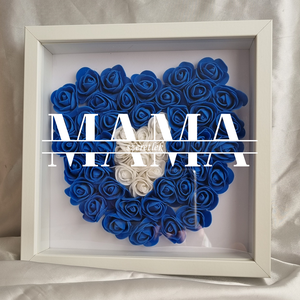 Egyedi Anyák napi rózsás képkeret – 3D virágos szív / személyre szabható ajándék kép MAMA, Otthon & Életmód, Dekoráció, Kép & Falikép, 3d képek, , Ha igazán különleges ajándékot keresel Anyák napjára, ezzel a látványos, 3D rózsás képkerettel bizt..., MESKA