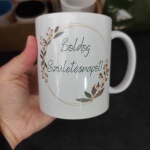 Boldog születésnapot bögre , Otthon & Életmód, Konyhafelszerelés, tálalás, Tálalás, Bögre & Csésze, Mindenmás,  A-B Design néven faceookon megtalálható vagyok több féle színben és méretben is személyre szabotta..., MESKA