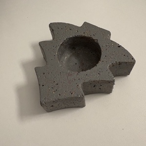 Fenyőfa formájú beton mécsestartó - otthon & életmód - gyertya, illat, aroma - mécses és mécsestartó - Meska.hu