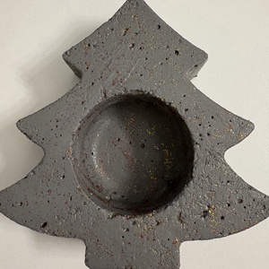 Fenyőfa formájú beton mécsestartó - Meska.hu