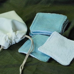 5 db arctisztító párna mosózsákkal, kék színben, hulladékmentes, zero waste - Meska.hu