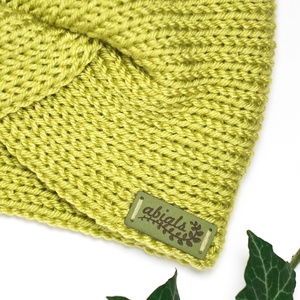 Banánzöld kötött fülpánt / csavart fülmelegítő / fülvédő - ruha & divat - sál, sapka, kendő - fejpánt - Meska.hu