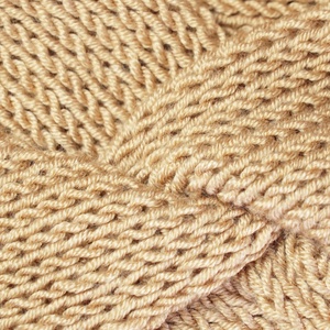 Bézs kötött fülpánt / csavart fülmelegítő / fülvédő - ruha & divat - sál, sapka, kendő - fejpánt - Meska.hu