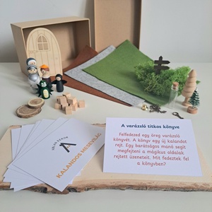 Kalandos mesevilág - mesélő fabábu készlet (Fantasy Box) - kézzel festett fafigurák gyerekeknek 3 készletben - játék & sport - készségfejlesztő és logikai játék - montessori szivárvány, waldorf játékok - Meska.hu