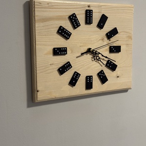 Dominó Falióra - otthon & életmód - dekoráció - fali és függő dekoráció - falióra & óra - Meska.hu