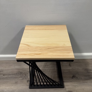 Design Virágtartó / Éjjeliszekrény - otthon & életmód - bútor - asztal - Meska.hu