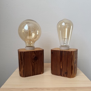 Éjjeli lámpa vagy ahogy én hívom Éji Gerendácska ( Egyedi, 50 éves fagerendából ) - otthon & életmód - lámpa - asztali lámpa - Meska.hu