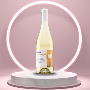Nő napi üveg címke - narancssárga alapon fehér tulipánnal, Élelmiszer, Alkoholos italok, , MESKA