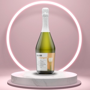 Nő napi üveg címke - narancssárga alapon fehér tulipánnal - élelmiszer - alkoholos italok - Meska.hu