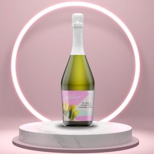 Nő napi üveg címke - színes alapon sárga tulipáncsokorral - élelmiszer - alkoholos italok - Meska.hu