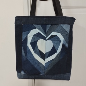 Szív mintájú patchwork shopper bag, Táska & Tok, Bevásárlás & Shopper táska, Shopper, textiltáska, szatyor, Varrás, MESKA