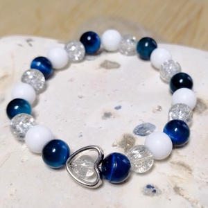 TISZTA ELME kék tigrisszem (sólyomszem) , fehér achát és hegyikristály karkötő díszdobozban, Ékszer, Karkötő, Ásványkarkötő, Ékszerkészítés, MESKA