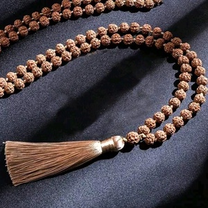  108 szemes rudraksha stílusú mala, díszdobozban - otthon & életmód - vallás - lánc & füzér - Meska.hu