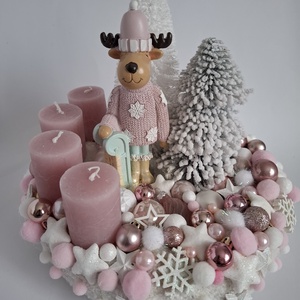 Adventi koszorú pulcsis szarvassal - Meska.hu