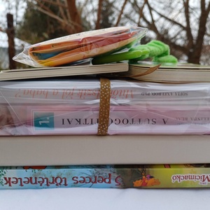 Babaváró/babaköszöntő Micimackós könyvcsomag ajándék díszcsomagolásban - baba - mama - babalátogató ajándékcsomag - Meska.hu