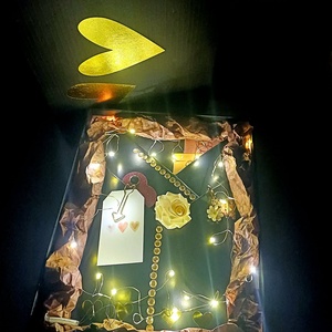 Éldekorált fantasy könyv ajándék díszcsomagolásban (Haldokló csillagok) - Meska.hu