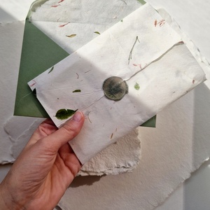 ESKÜVŐI MEGHÍVÓ, GREENERY, merített papíron - esküvő - meghívó & kártya - meghívó - Meska.hu