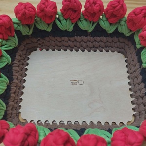 Horgolt tulipános kosár - otthon & életmód - dekoráció - asztal és polc dekoráció - dekorációs tál, tartó - Meska.hu