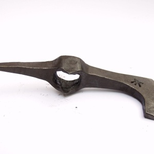 [F_05/a] Kovácsolt acél hegyes, szakállas fokos (fejsze, balta) -  - Meska.hu