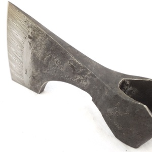 Kovácsolt acél viking szakállas balta damaszkolt éllel, [F_07b] - otthon & életmód - konyhafelszerelés, tálalás - sütés, főzés - kés & késtartó - Meska.hu