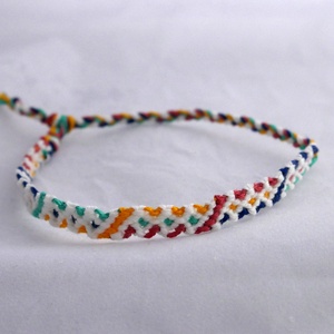 Csomózott karkötő - ékszer - karkötő - fonott karkötő - Meska.hu Csomózott karkötő - ékszer - karkötő - fonott karkötő - Meska.hu