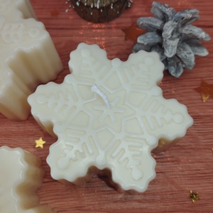 Szójaviasz hópehely gyertya - karácsony - karácsonyi lakásdekoráció - karácsonyi illatgyertya, mécses - Meska.hu