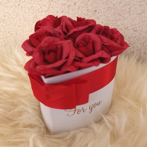 virágbox, Otthon & Életmód, Dekoráció, Virágdekoráció, Virágok, Virágbox, Virágkötés, MESKA