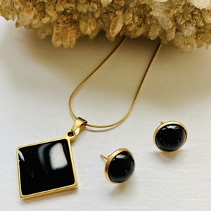 Sötétbarna szögletes medál bedugós fülbevalóval, Ékszer, Ékszerszett, Ékszerkészítés, MESKA