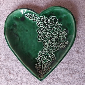 Szív alakú kínáló, Otthon & Életmód, Konyhafelszerelés, tálalás, Tálalás, Kínálótál, Agyagozás, MESKA