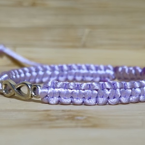 Makramé karkötő végtelen jellel - ékszer - karkötő - karkötő medállal - Meska.hu