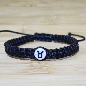 Bika  Horoszkópos Makramé Karkötő, Ékszer, Karkötő, Fonott karkötő, Csomózás, Fonás (csuhé, gyékény, stb.), MESKA