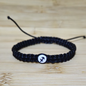 Nyilas  Horoszkópos Makramé Karkötő, Ékszer, Karkötő, Fonott karkötő, Csomózás, Fonás (csuhé, gyékény, stb.), MESKA