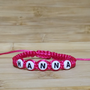 Egyedi névre szóló makramé karkötő  személyre szabott ajándék - Meska.hu