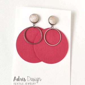 Egyszínű sötét rózsaszín nagyméretű textilfülbevaló ezüsttel - ékszer - fülbevaló - lógó fülbevaló - Meska.hu